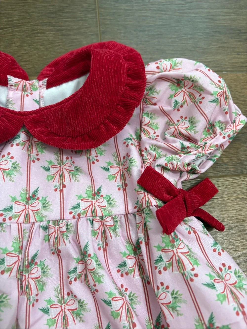 James & Lottie Christmas Bubble Romper Pink Holly Bows Red Cord Collar 18M